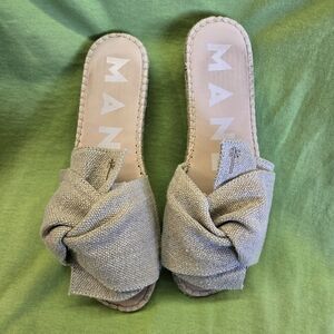 Manebí "La Havana" slides, featuring a knot-detail hemp upper and a natural jute